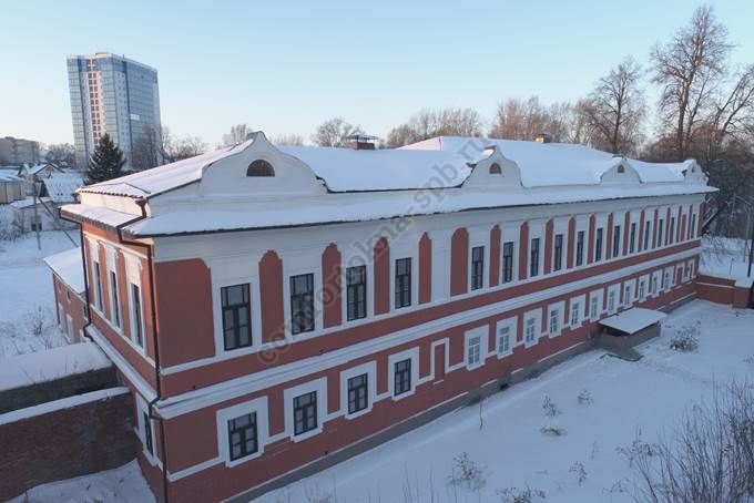 Покровская церковь, детский дом. Елабуга